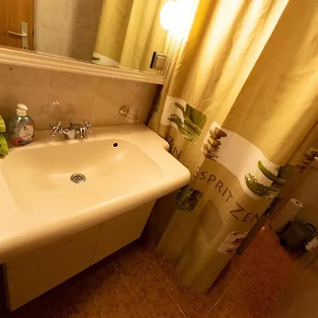 Апартаменты Mit Beheiztem Pool In By Interhome