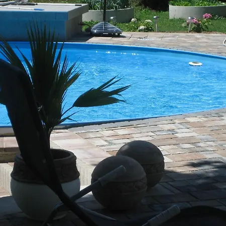 Апартаменты Mit Beheiztem Pool In By Interhome