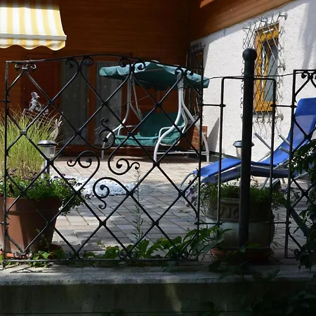 Mit Beheiztem Pool In By Interhome