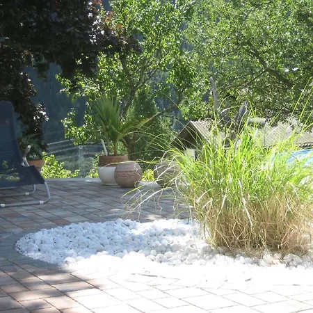 Mit Beheiztem Pool In By Interhome